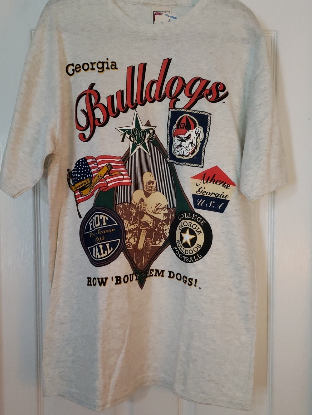 NWT-Georgia Bulldogs Graphic Tee - Largw